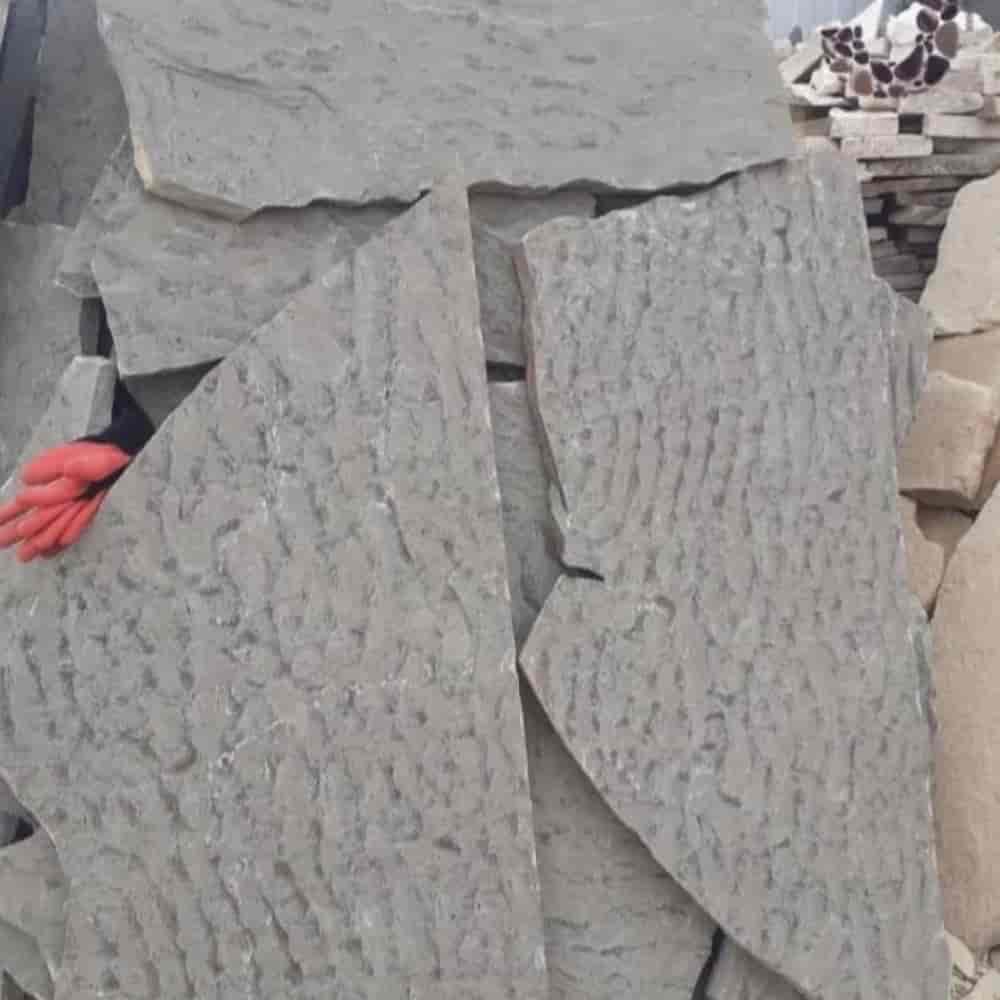 سنگ طوسی قواره بزرگ